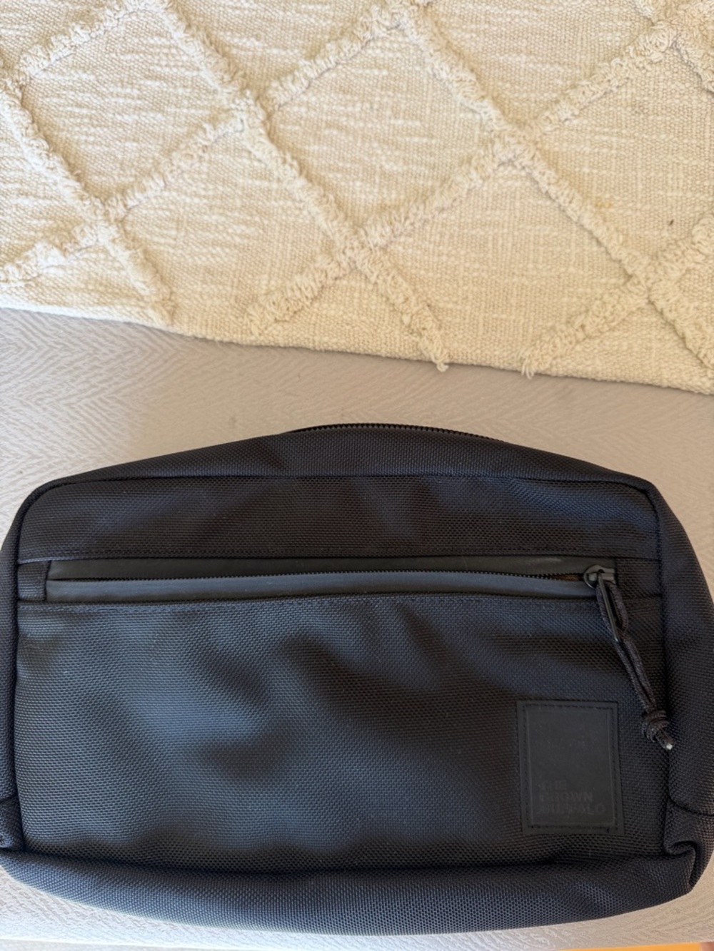 The Brown Buffalo Concealsling. Made in the USA. New. $200 USD for bag/organizer